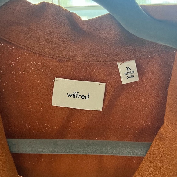 Wilfred Tulum Blouse XS never worn - Picture 4 of 6